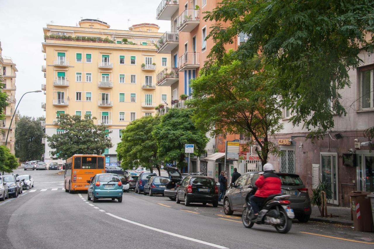 Michelangelo 80 Apartment Неаполь Экстерьер фото