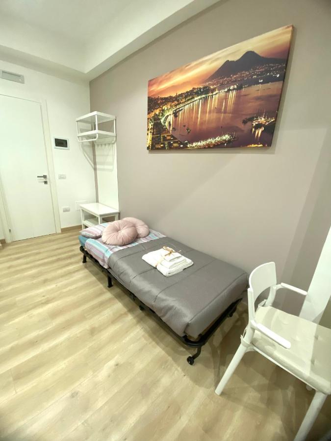 Michelangelo 80 Apartment Неаполь Экстерьер фото